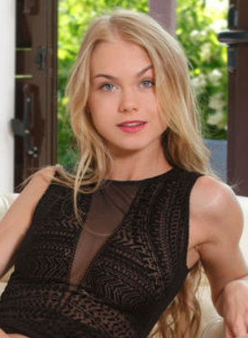 Порно с моделью Nancy A