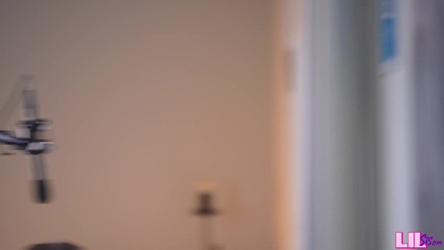 Натурщица, которую можно оттрахать